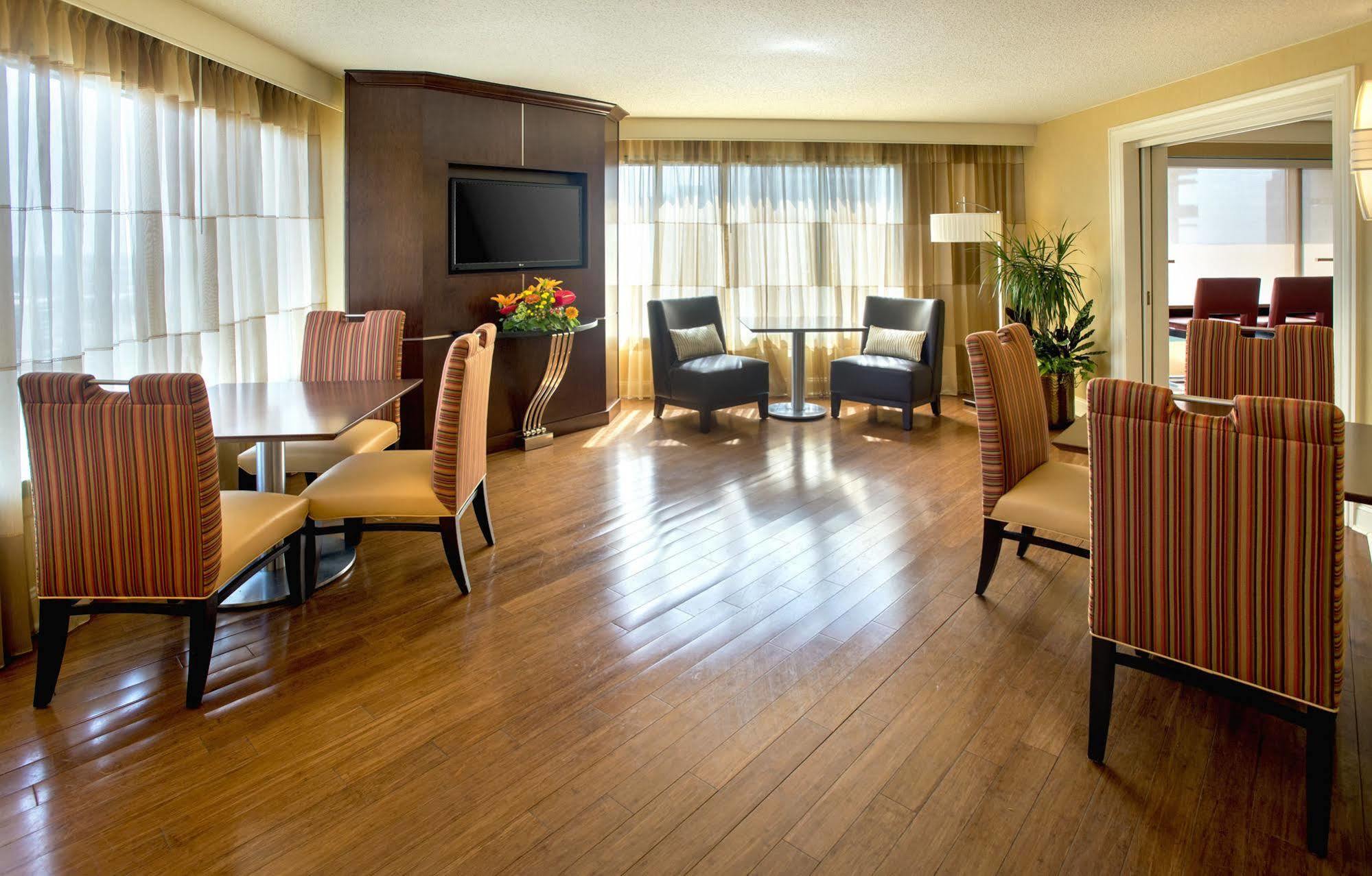 Norfolk Waterside Marriott Exterior foto